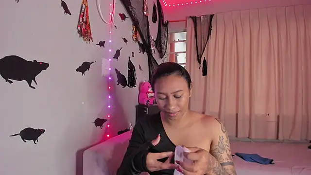 Brunettesexy0 online show from 10/26/25, 04:02