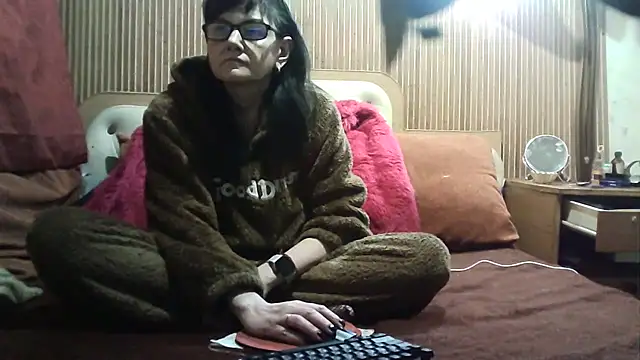 AlanaLaDream online show from 02/09/26, 02:32