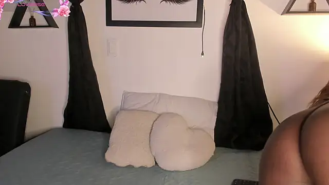 Khenta Michells online show from 02/10/26, 10:41