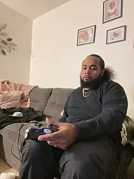 Snapshot of Pap1_Champo chatting on 12/24/24, 09:28 Pap1 Champo online show from 12/24/24, 09:28