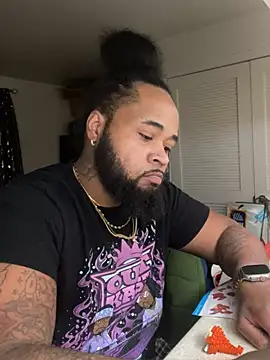 Snapshot of Pap1_Champo chatting on 01/03/25, 05:28 Pap1 Champo online show from 01/03/25, 05:28