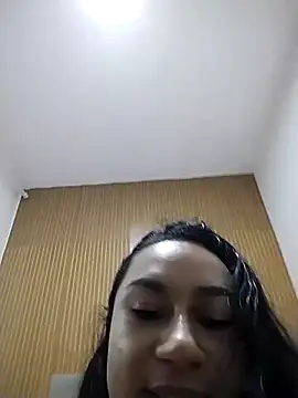 yummi  priv online show from 04/30/26, 01:34