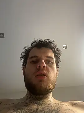 Snapshot of janberlin chatting on 02/18/26, 03:08 janberlin online show from 02/18/26, 03:08