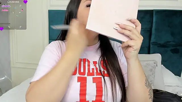 Charlotte Mayer online show from 01/16/25, 11:37