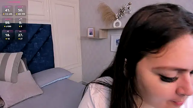 Charlotte Mayer online show from 11/07/25, 11:21