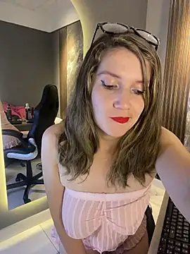 gwen ashly online show from 04/17/26, 09:40