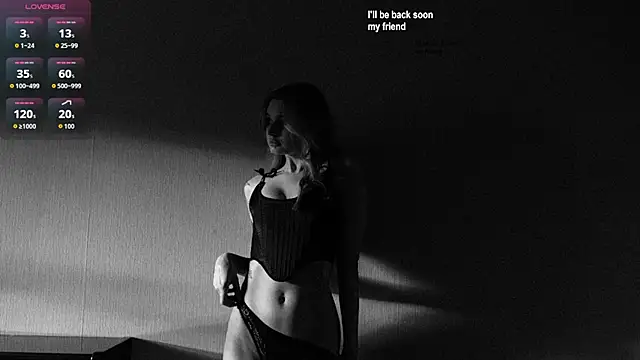 Snapshot of lounahyan chatting on 09/18/25, 08:49 lounahyan online show from 09/18/25, 08:49