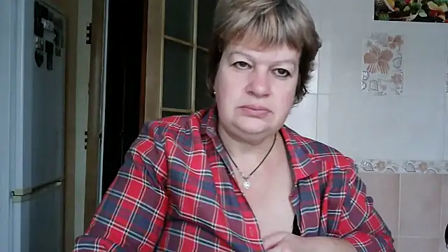 Ettie Tonia online show from 12/22/25, 06:43