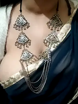 Snapshot of Dr_Kamsutra chatting on 02/06/25, 10:10 Dr Kamsutra online show from 02/06/25, 10:10