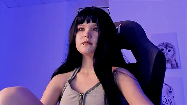 Elainebeness online show from 12/15/24, 10:47