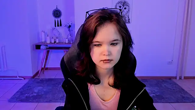 Elainebeness online show from 02/01/25, 10:13