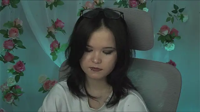 Elainebeness online show from 02/07/25, 10:52