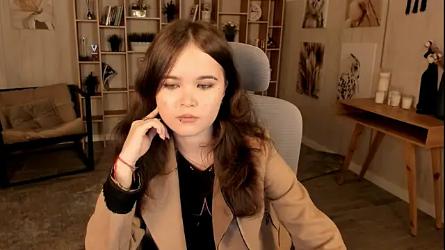 Elainebeness online show from 09/23/25, 07:39