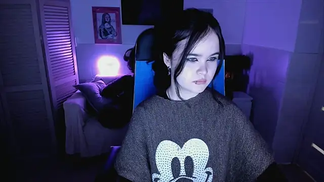 Elainebeness online show from 10/14/25, 07:25