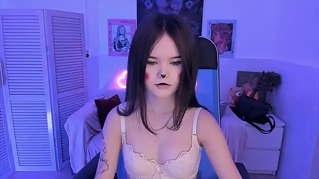 Elainebeness online show from 11/08/25, 07:56