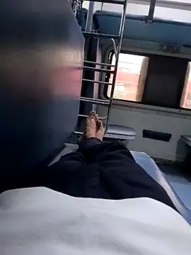 Snapshot of 1010SumiT chatting on 10/28/25, 12:41 1010SumiT online show from 10/28/25, 12:41