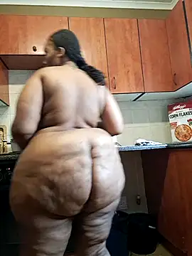 thicktash online show from 02/27/25, 02:32