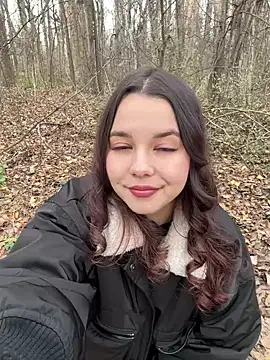 Snapshot of PoppyRobinson chatting on 12/09/24, 12:08 PoppyRobinson online show from 12/09/24, 12:08