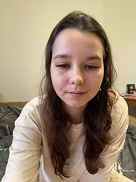 Snapshot of PoppyRobinson chatting on 12/22/24, 11:22 PoppyRobinson online show from 12/22/24, 11:22