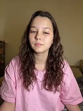 Snapshot of PoppyRobinson chatting on 12/26/24, 06:12 PoppyRobinson online show from 12/26/24, 06:12