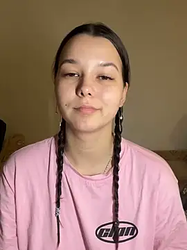 Snapshot of PoppyRobinson chatting on 01/11/25, 08:54 PoppyRobinson online show from 01/11/25, 08:54