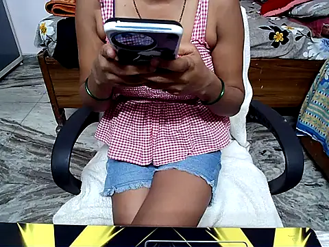 Snapshot of hotbala7s chatting on 07/01/26, 12:40 hotbala7s online show from 07/01/26, 12:40