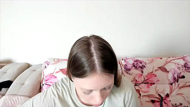 Snapshot of Sweetmojito chatting on 12/10/24, 04:56 Sweetmojito online show from 12/10/24, 04:56