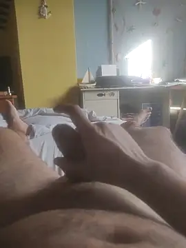 Romyours online show from 09/17/25, 03:46