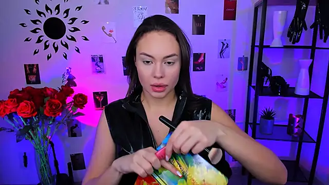 JaneWyatt online show from 03/14/25, 03:15