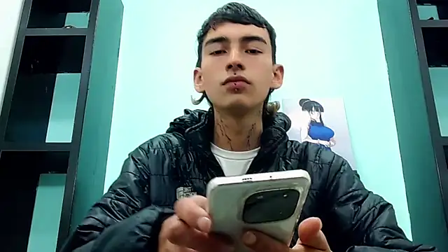 ttimy x boy online show from 12/22/25, 08:17