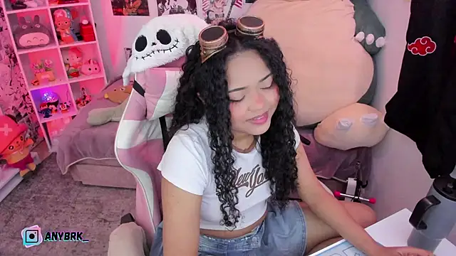 anyburkee online show from 10/24/25, 11:56