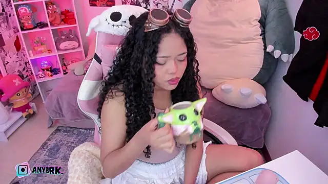 anyburkee online show from 11/19/25, 02:00