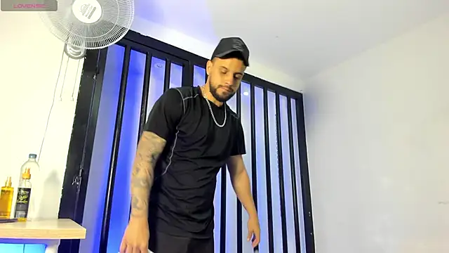 Snapshot of JackBlanco_ chatting on 01/31/25, 04:03 JackBlanco online show from 01/31/25, 04:03