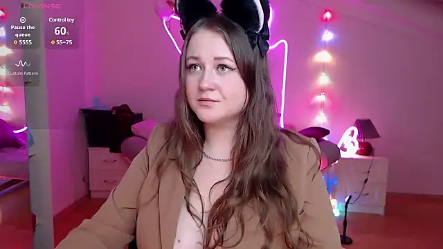 LizzyShine online show from 01/13/25, 09:31