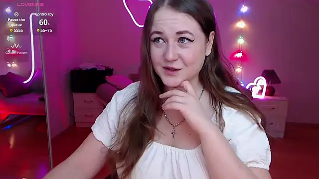 LizzyShine online show from 01/17/25, 04:47