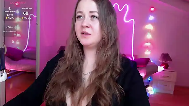 LizzyShine online show from 02/03/25, 05:46