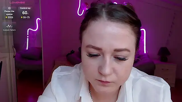 LizzyShine online show from 03/16/25, 04:45