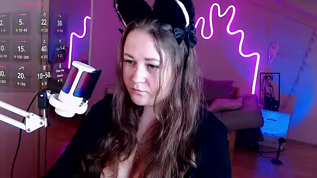 LizzyShine online show from 09/14/25, 01:21