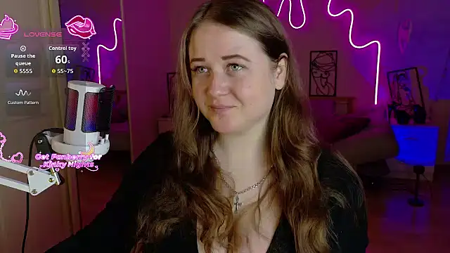 LizzyShine online show from 11/03/25, 05:03