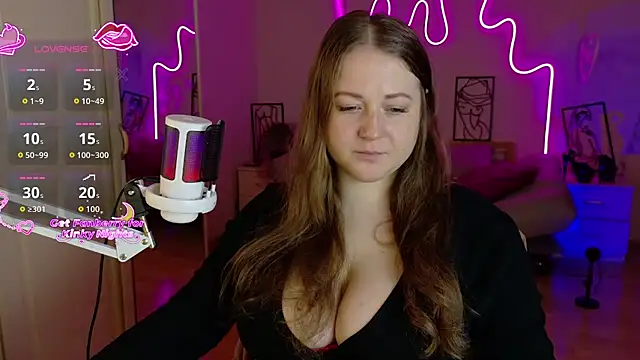 LizzyShine online show from 11/09/25, 06:39