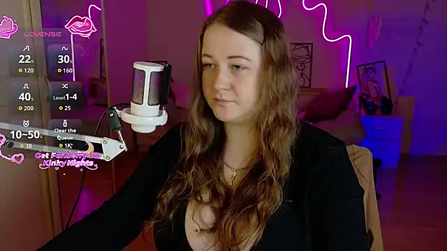 LizzyShine online show from 11/10/25, 07:57