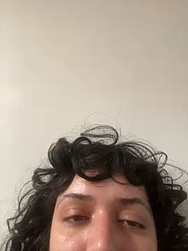 magalunabb online show from 10/01/25, 04:02