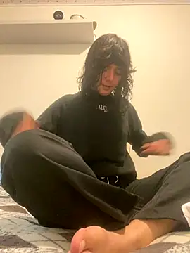 magalunabb online show from 10/09/25, 07:01