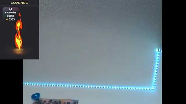 Snapshot of lorenitha_20 chatting on 10/26/25, 12:16 lorenitha 20 online show from 10/26/25, 12:16