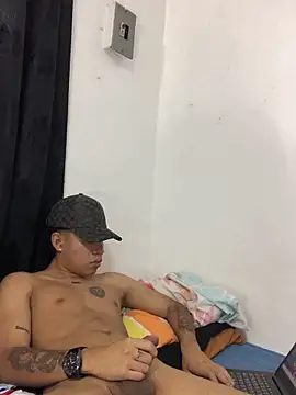 logannth online show from 11/27/25, 09:50