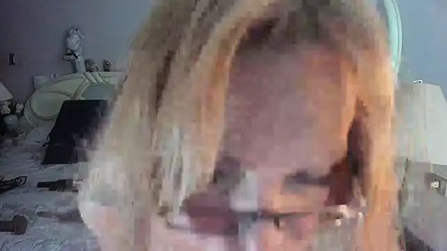 amazing dolltsx online show from 01/18/26, 04:22