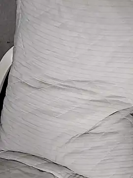 Snapshot of fofinhaa12 chatting on 02/11/25, 01:52 fofinhaa12 online show from 02/11/25, 01:52