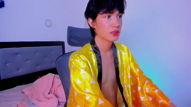 Snapshot of Johhan__Lee chatting on 01/04/25, 01:52 Johhan Lee online show from 01/04/25, 01:52