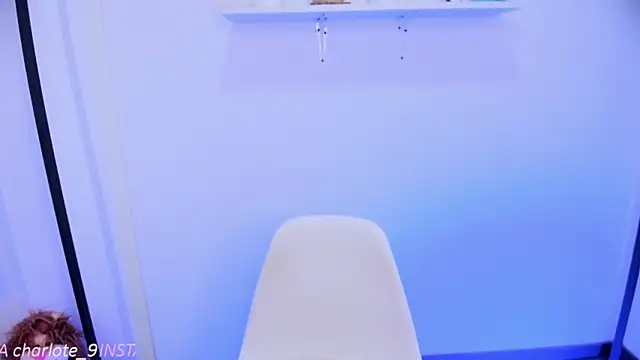 Snapshot of kristynmassey chatting on 01/24/25, 08:22 kristynmassey online show from 01/24/25, 08:22