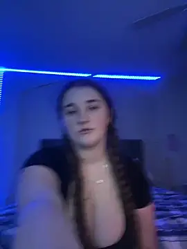 MarcusAndMarissa4ev online show from 02/21/25, 10:28